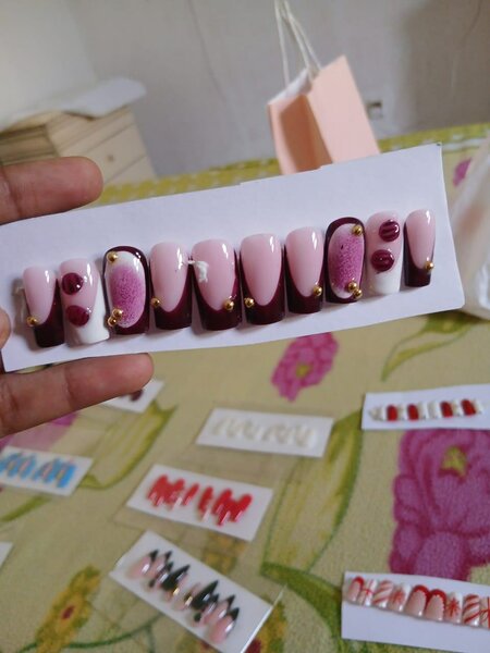 Ongles Artificiels Éclatants