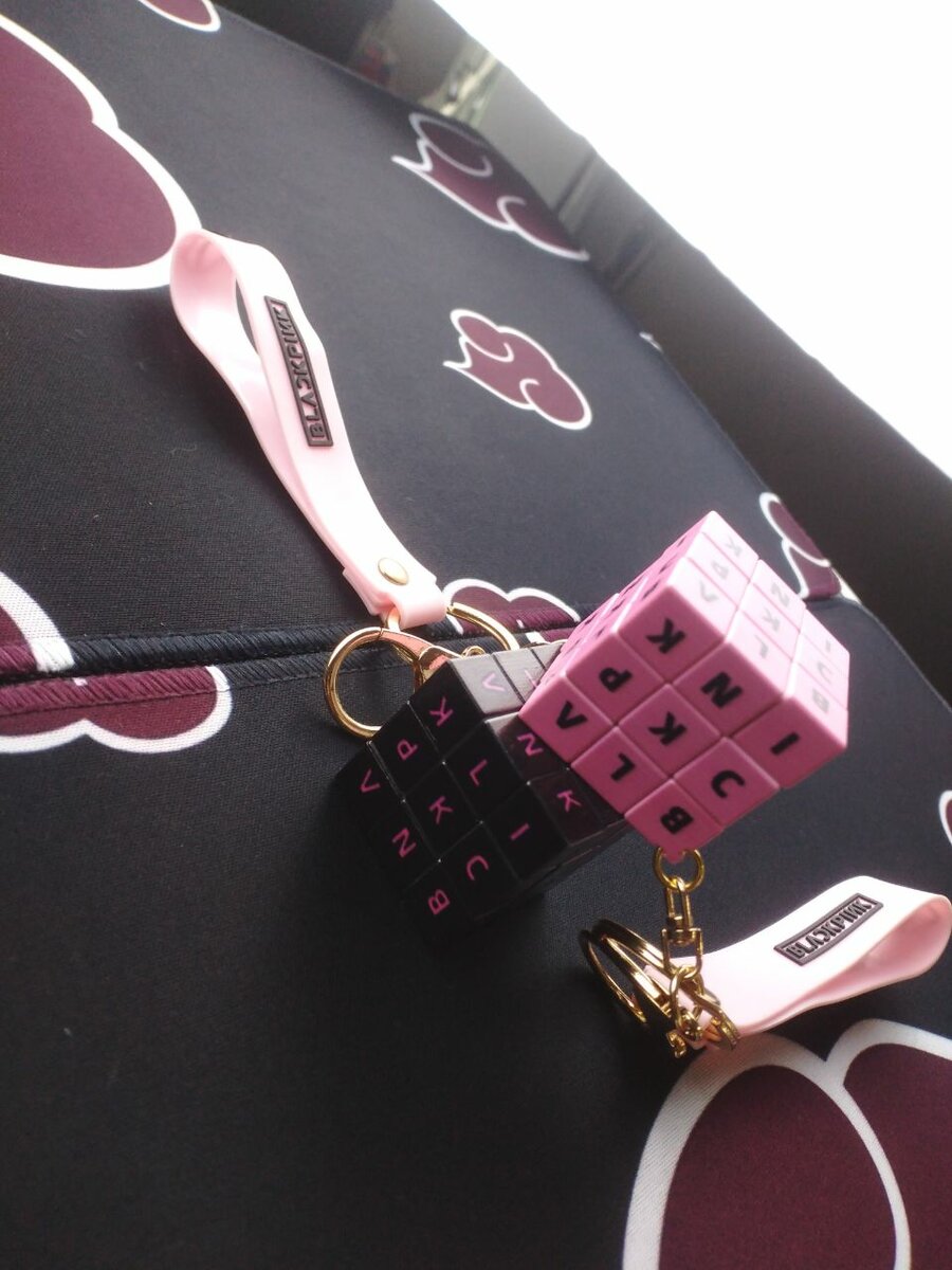 Blackpink Kpop Rubik's cube Keychain
