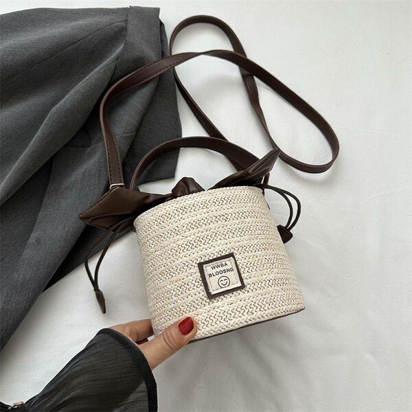 Très beau sac paille