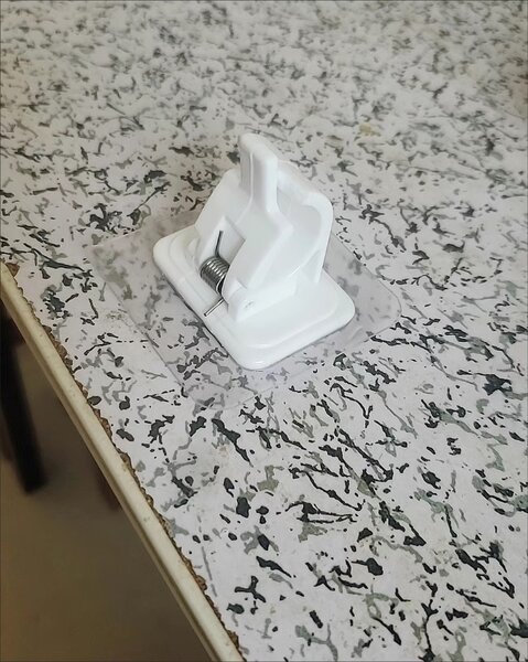 Barre extensible + 2 accroches