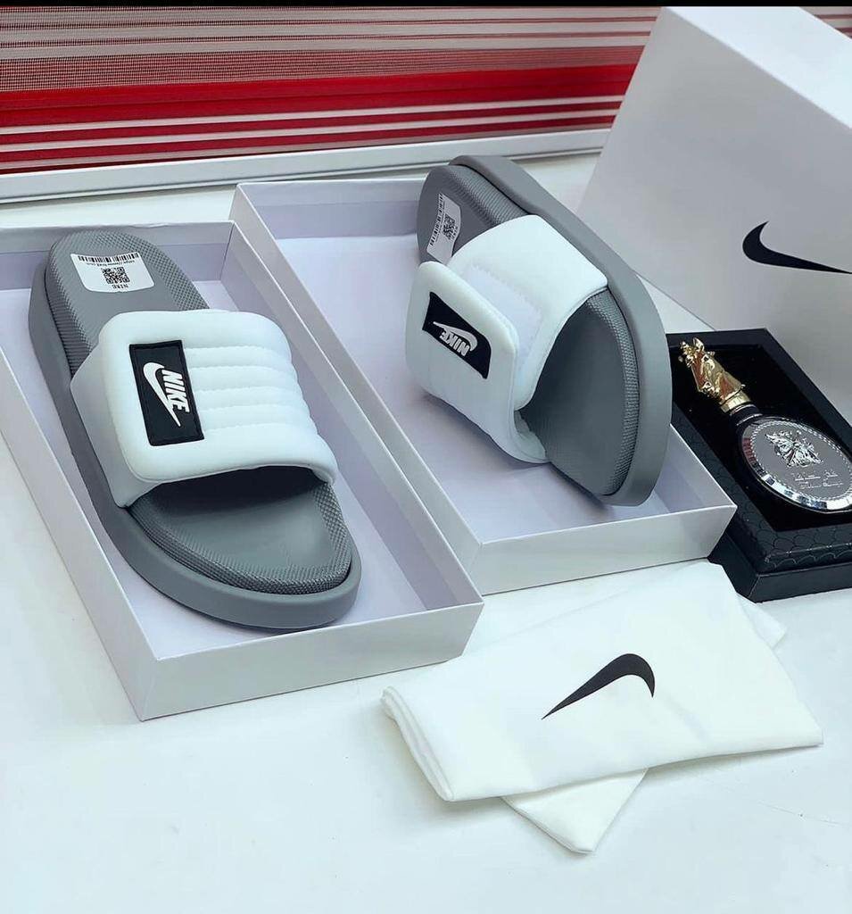 Nike slippers