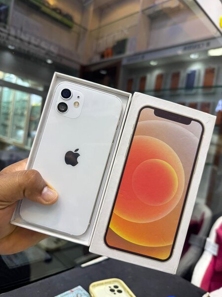 iPhone 12 Blanc 64Go