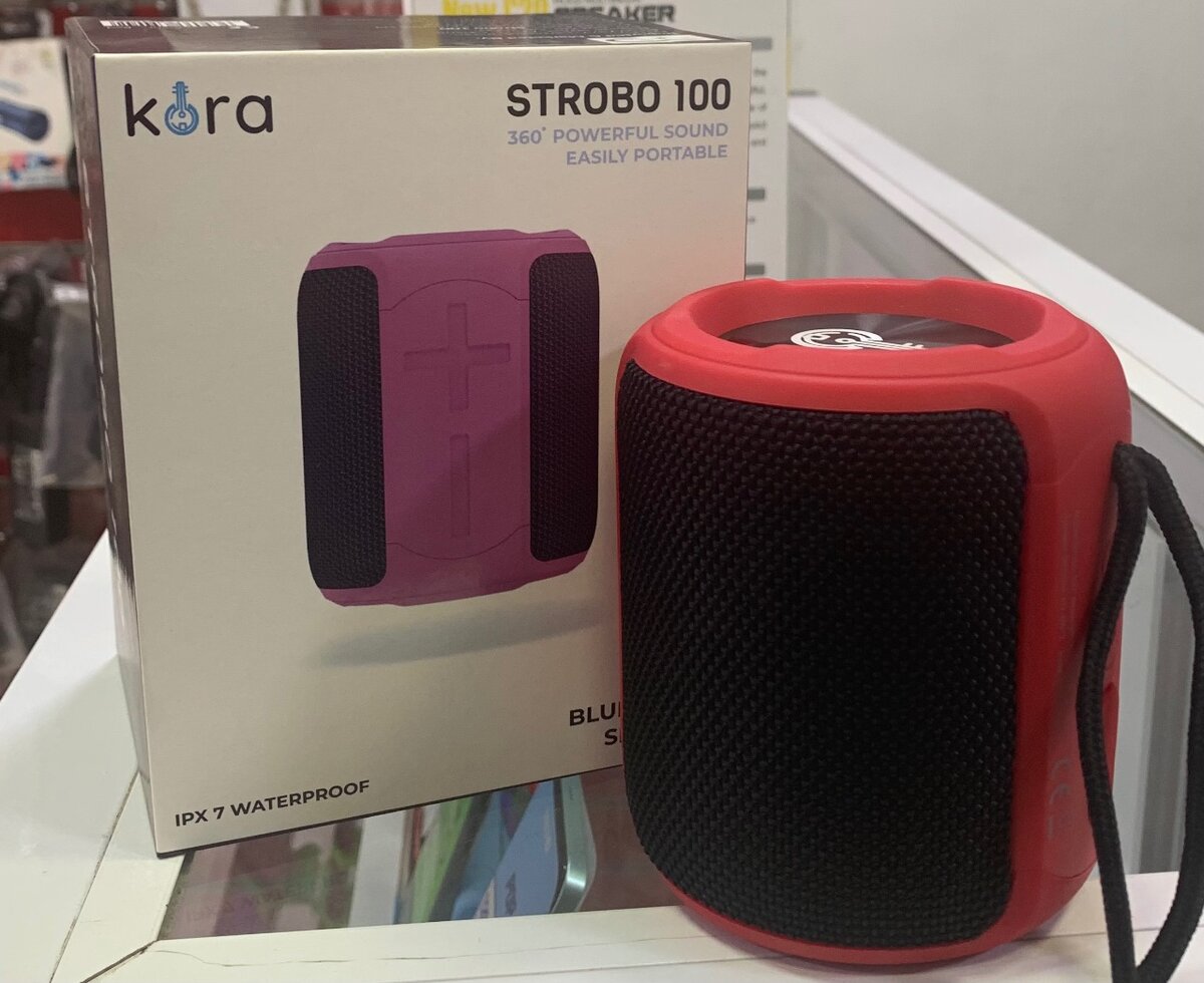 KORA STROBO 100