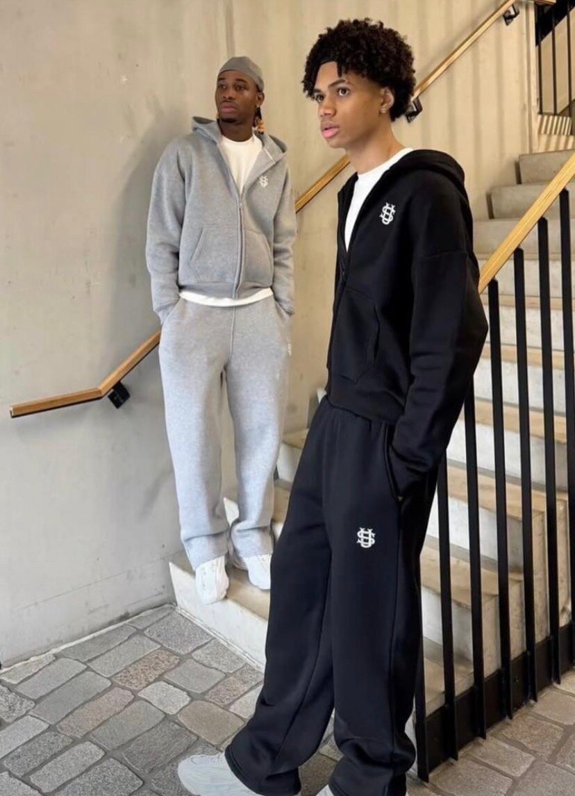 Ensemble de survêtement stylé