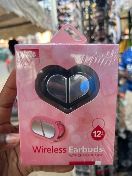 Écouteurs sans fil coeur