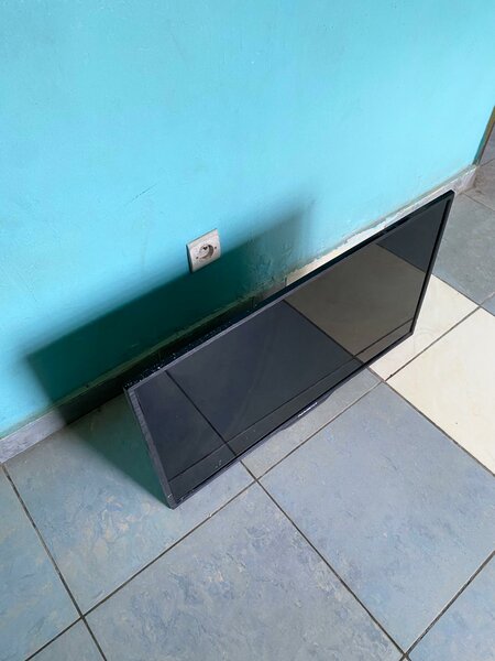 Télévision Nasco 32 pouces