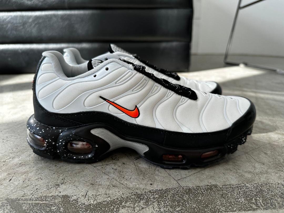 Baskets Air de sport NIKE TN