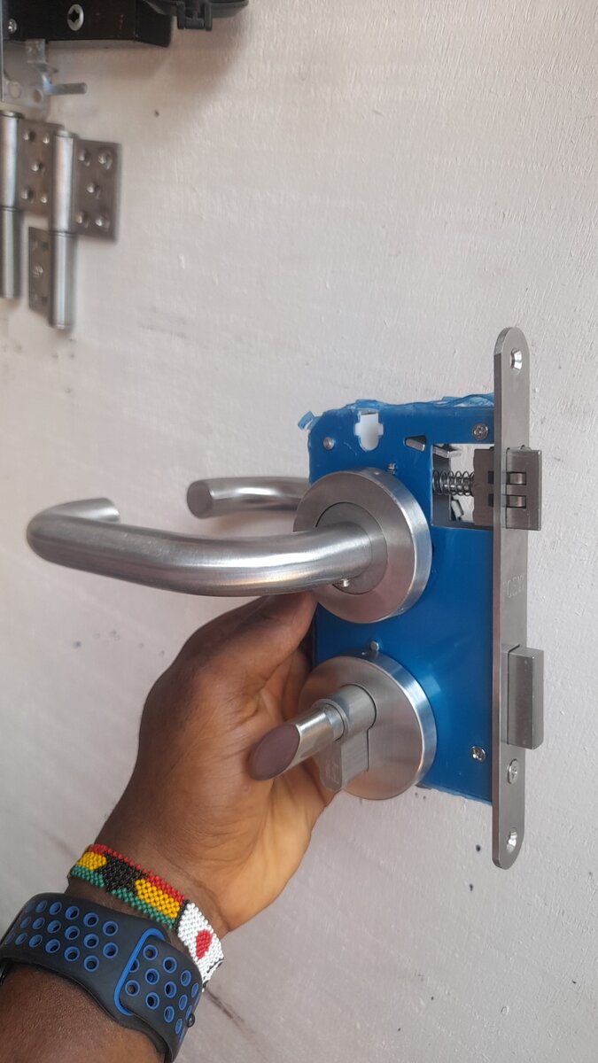 Separate handle lock