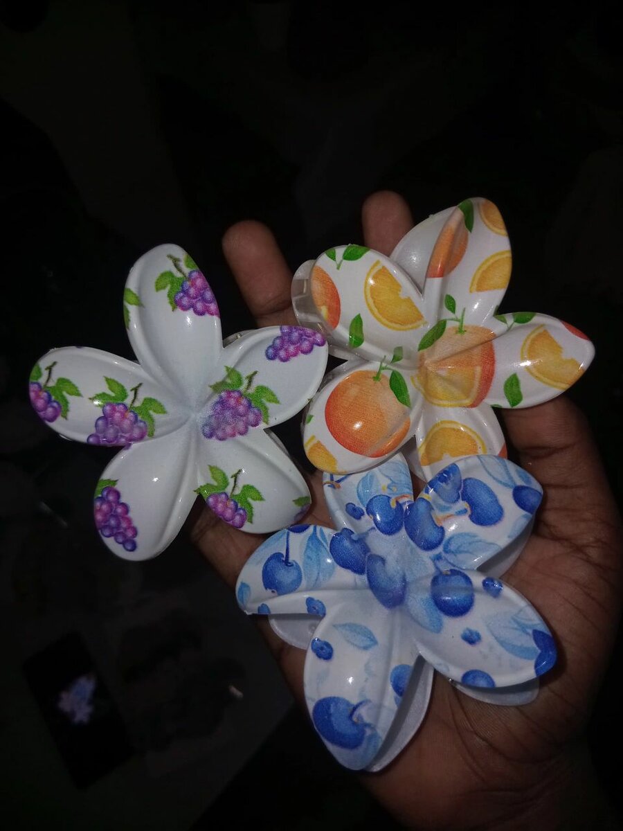 Pinces à cheveux fleur colorées