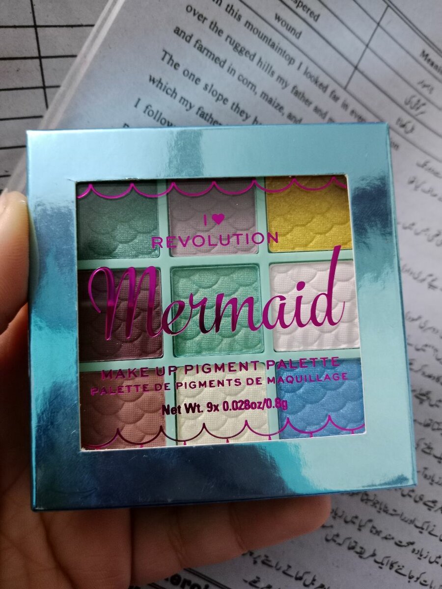 Revolution pallet ️