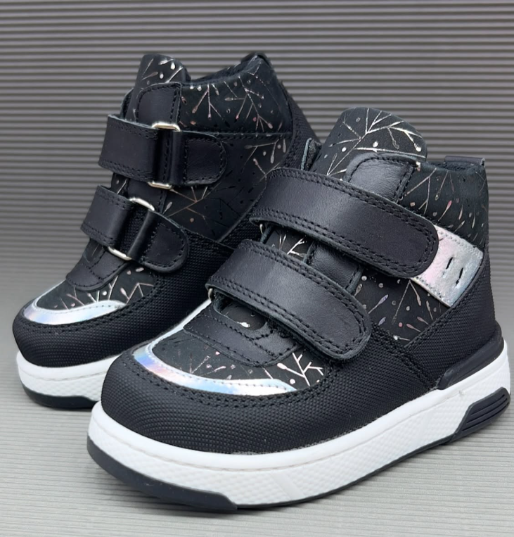 Максимальная защита маленьких ножек” Наши теплые детские ботинки👣🏷️размеры 21-25✨