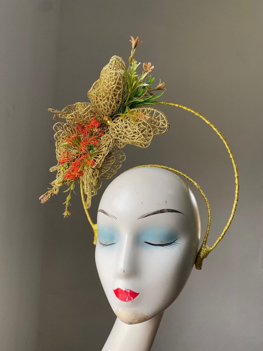 Fascinator