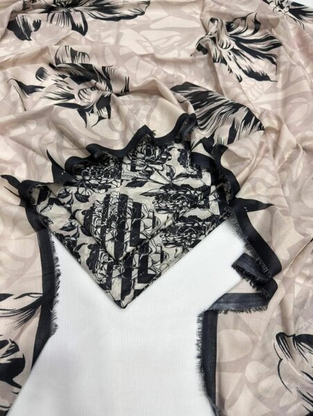 Lawn 3 Peace Suit