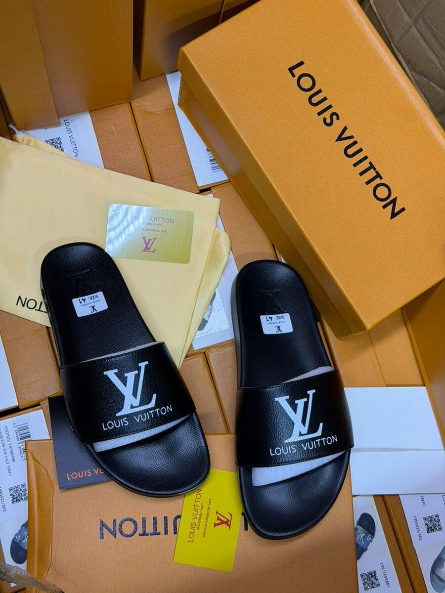 Claquettes Louis Vuitton Luxe