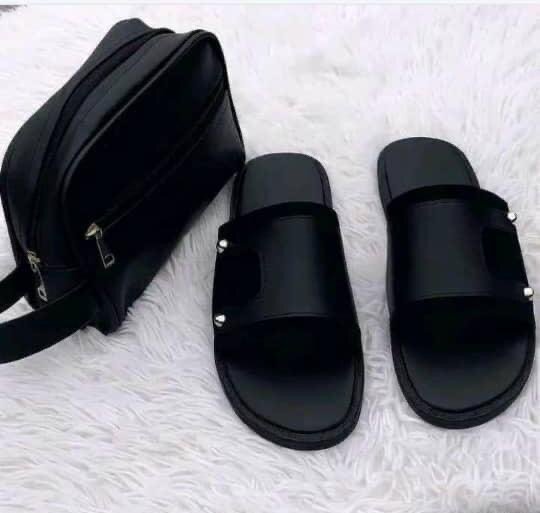 Sandales élégantes avec sac assorti