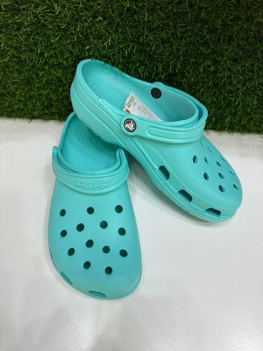 Crocs