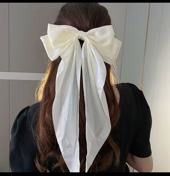 Hair bow