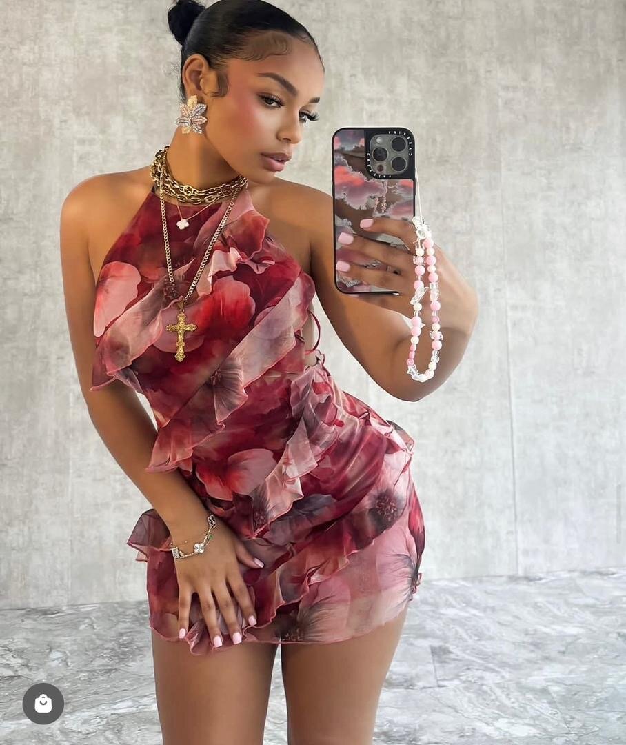 Robe élégante à motifs floraux