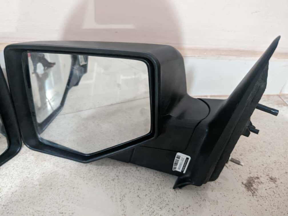 Ford XLT Side Mirrors (2)