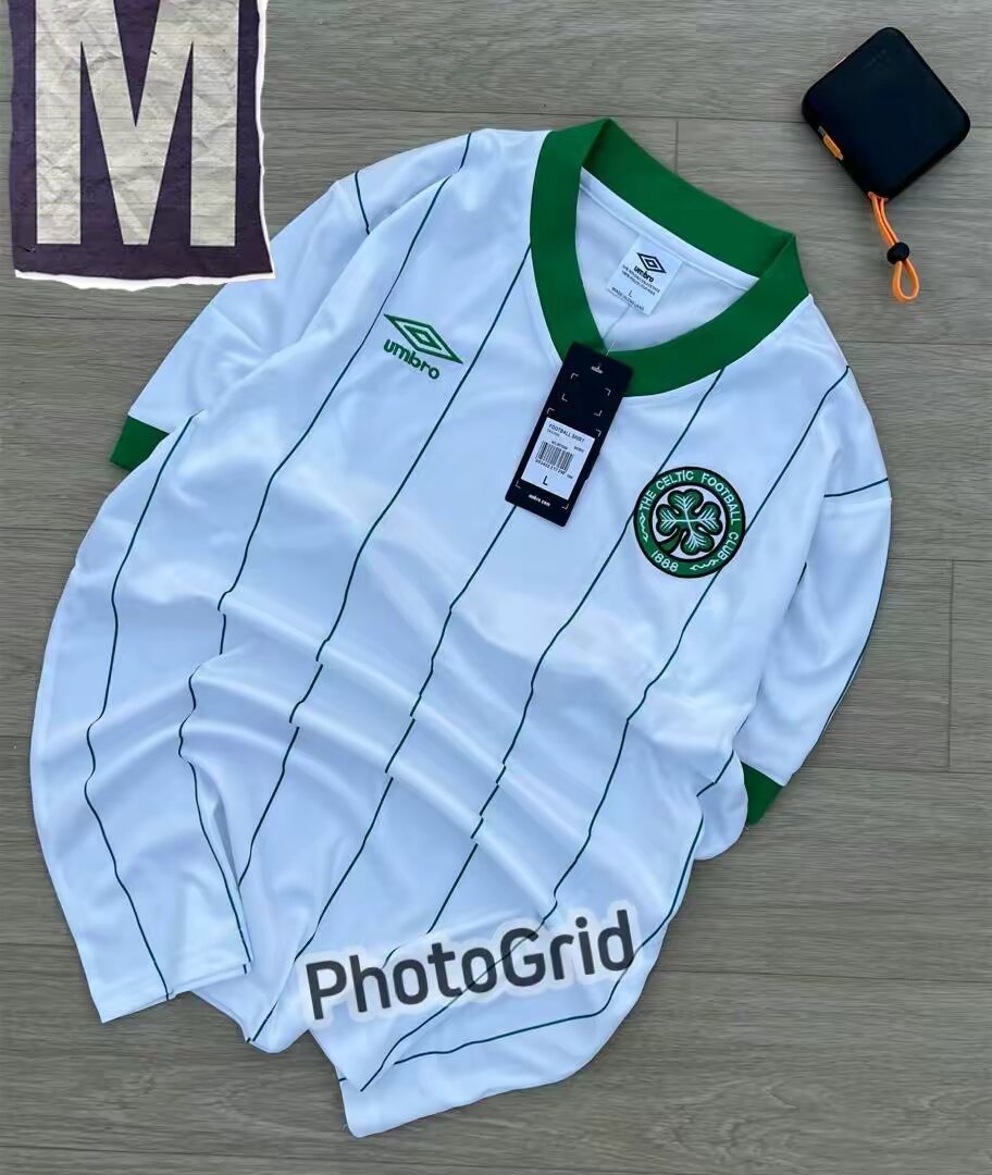 Maillot de football rétro blanc