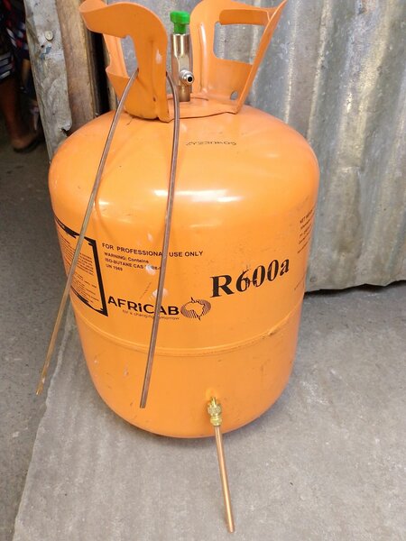 Gass refrigeration system