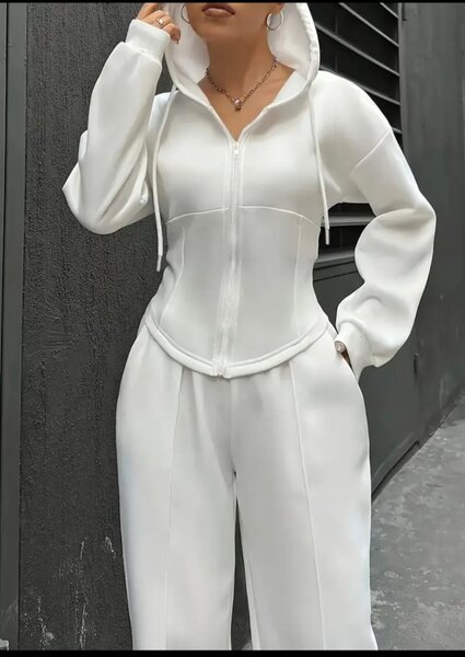 Ensemble survêtement femme élégant