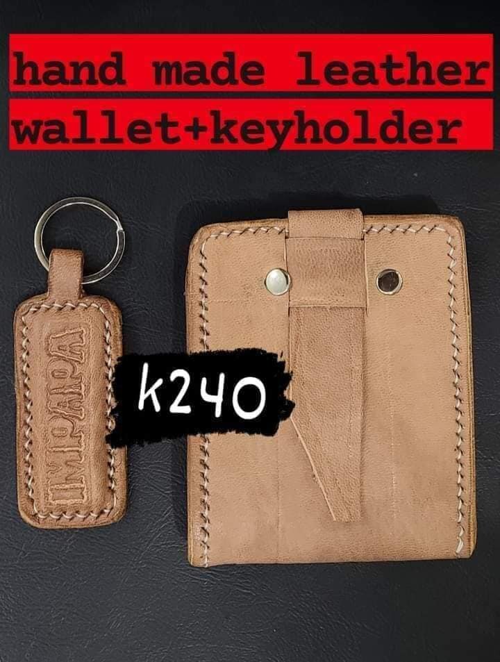Brown hand made leather wallet + keyholder