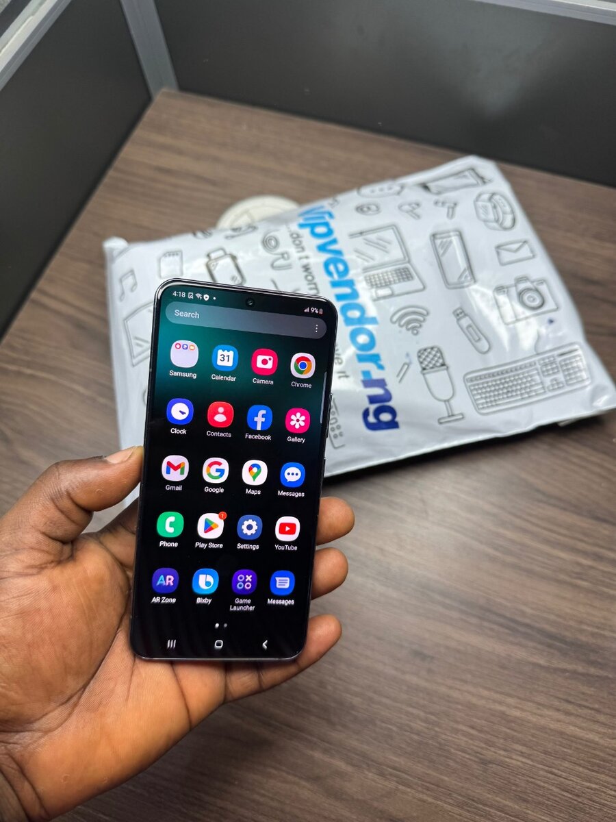 Samsung S22 128GB storage 8GB Ram with ESIM compatible