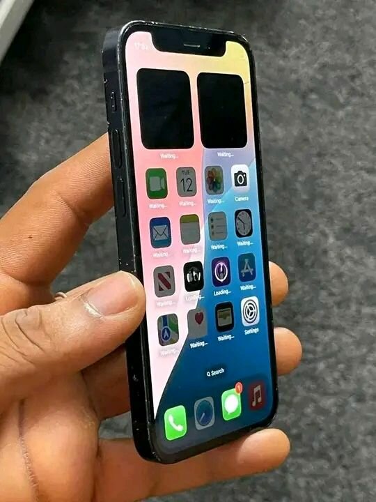 iPhone 12 simple