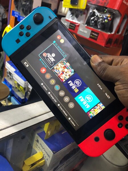 Nintendo switch fifa 18 card