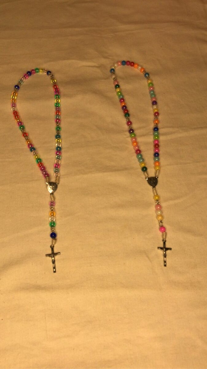 Chapelet coloré artisanal