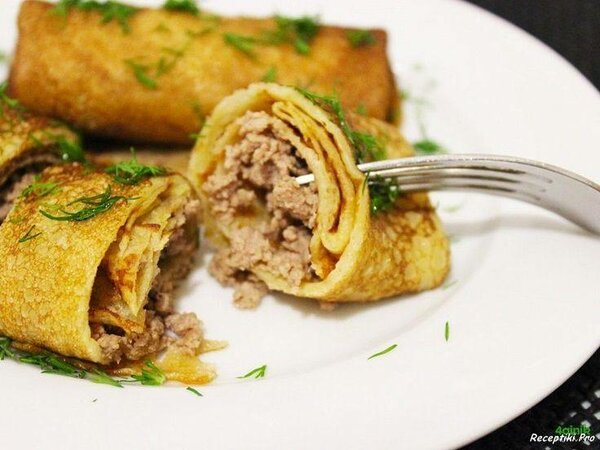 Crêpes fourrées à la viande