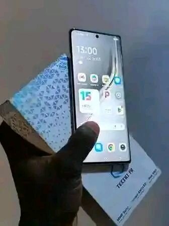 Tecno Camon 40 Pro