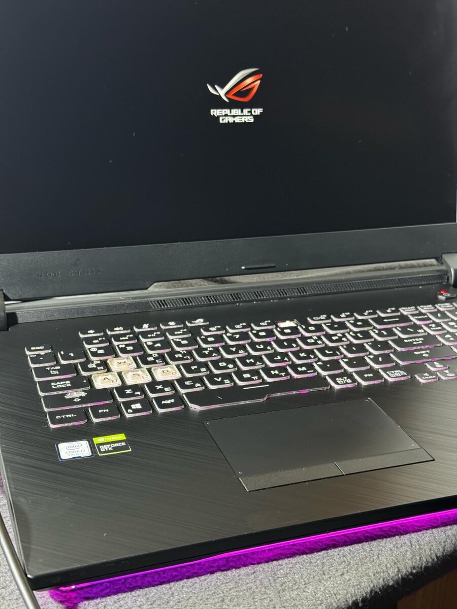 Asus Rog Strix G731G  intel i7