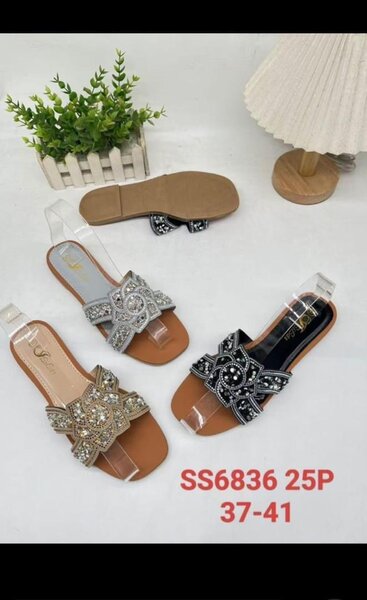 Sandales perlées élégantes