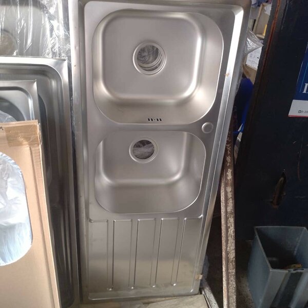 DOUBLE KITCHEN SINK