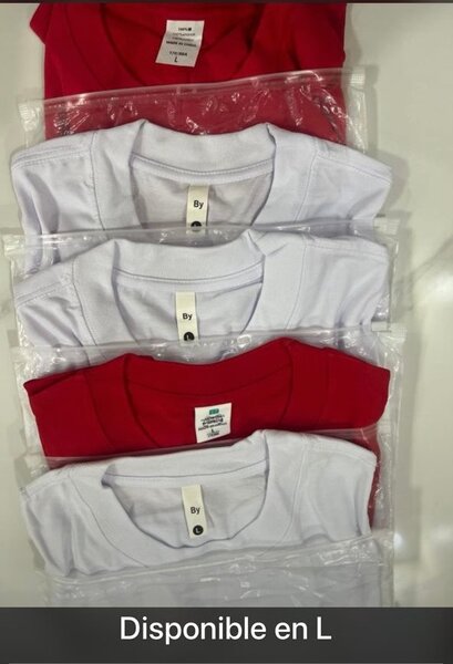 T-shirts unisexes variés