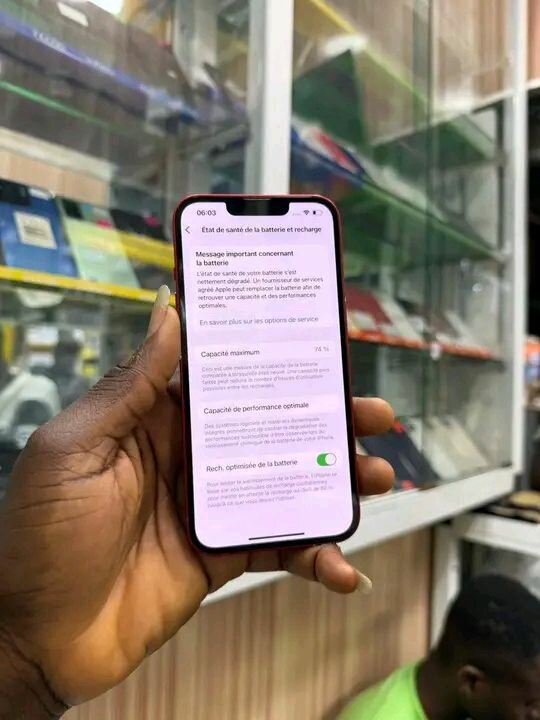 iPhone 11 rouge 64 Go