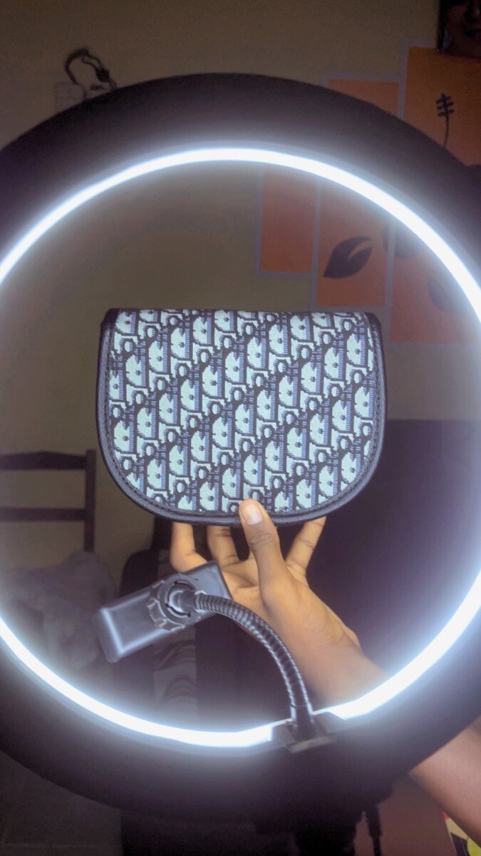 Sac bandoulière à motif élégant