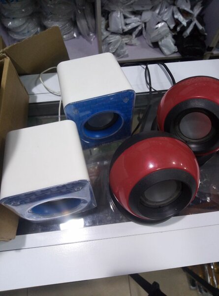 External laptop speakers