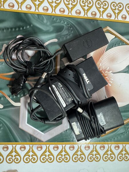 Chargeurs Dell pour Ordinateurs