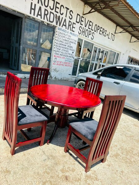 4 chairs dining table