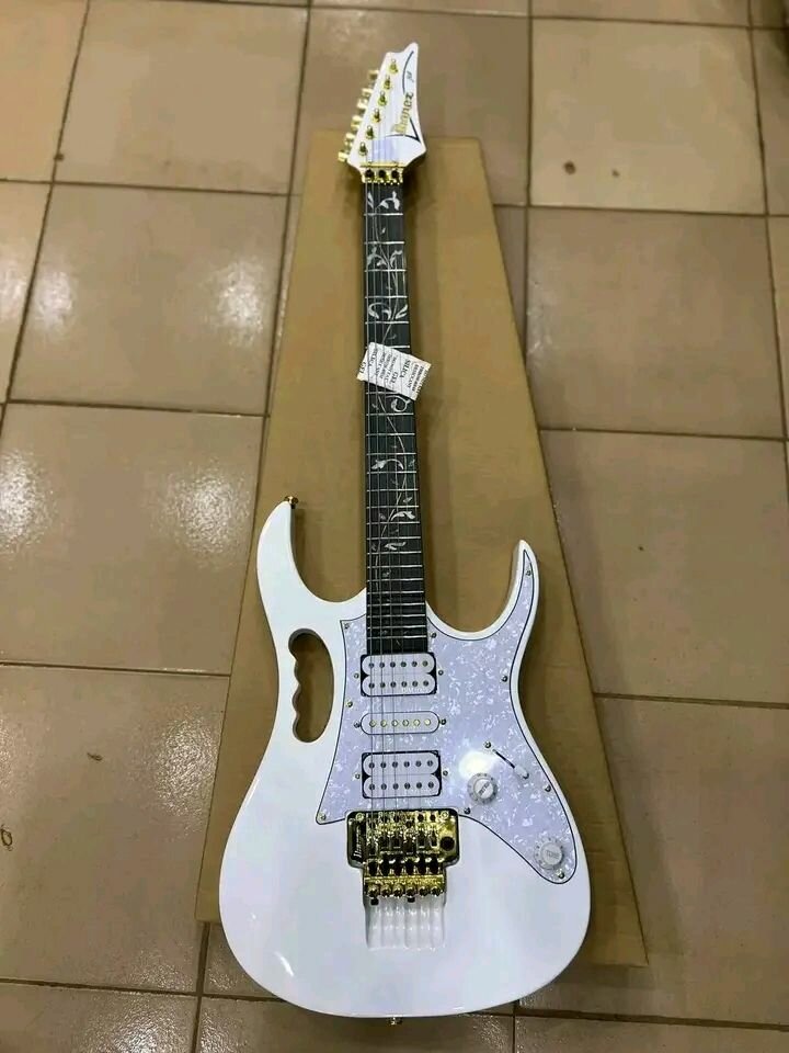 Guitare Électrique Moderne