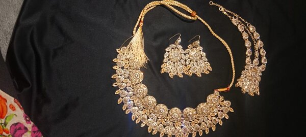 Earrings with necklace