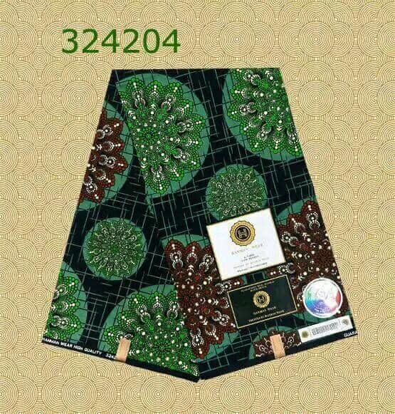 Cotton fabric with 6 yards print green