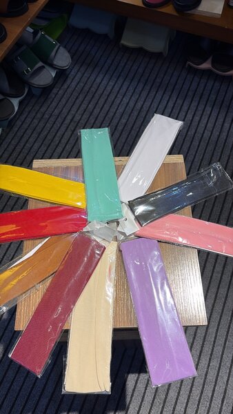 Bandeaux élastiques colorés