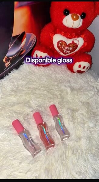 Gloss à lèvres hydratant