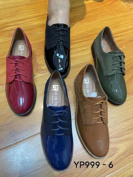 Ladies shoes
