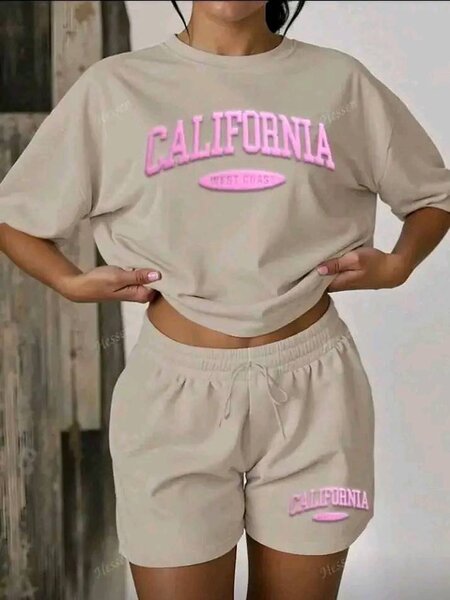 Ensemble de sport décontracté