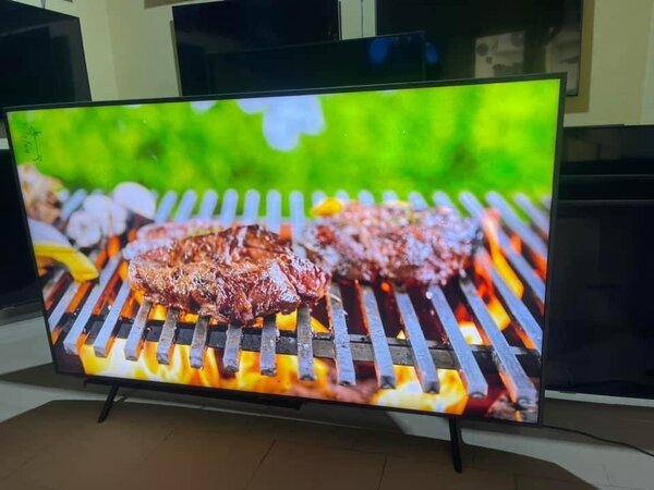 Télévision Samsung 55 pouce Ultra Haute Définition 4K HDR